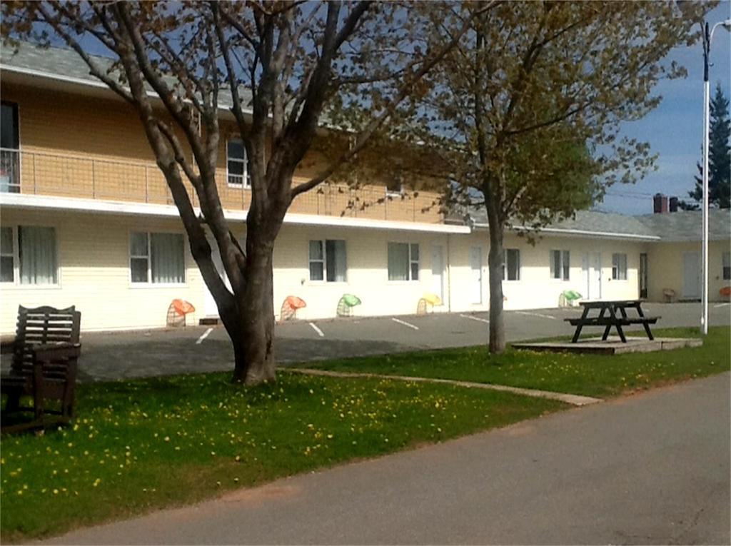 סאמרסייד Baker'S Lighthouse Motel מראה חיצוני תמונה
